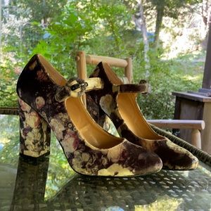 Report floral velvet heels